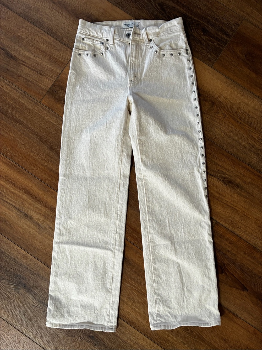 Abercrombie 90’s relaxed jeans
